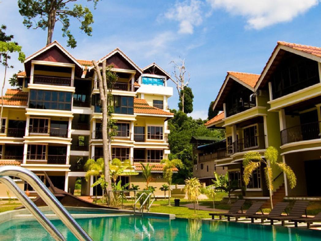 Anjungan Beach Resort Kampung Teluk Nipah Exterior photo